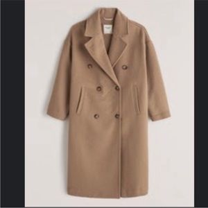 Oversized double-breasted camel coat